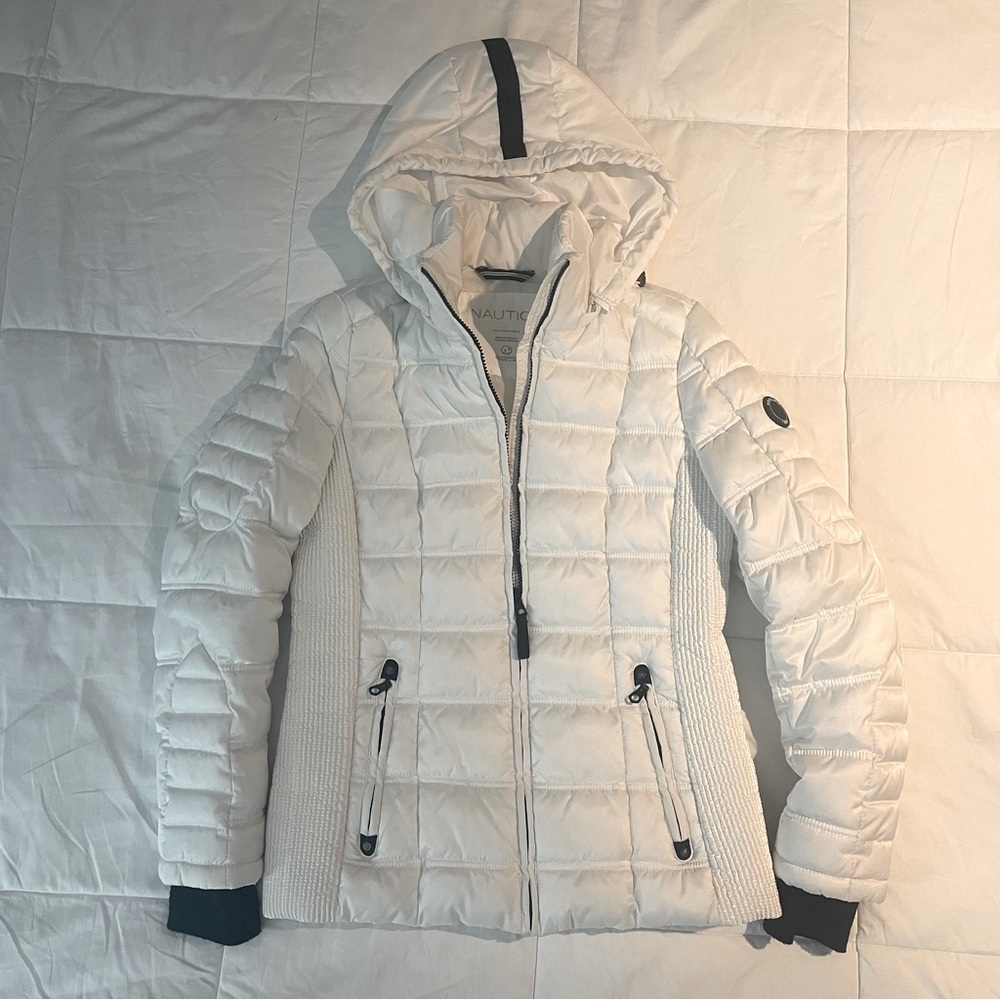 Nautica Quilted Puffer Coat Removable Hood Small White Thumb Holes Full Zip